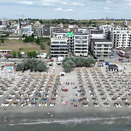 Apartamente Azra Navodari Luaran gambar